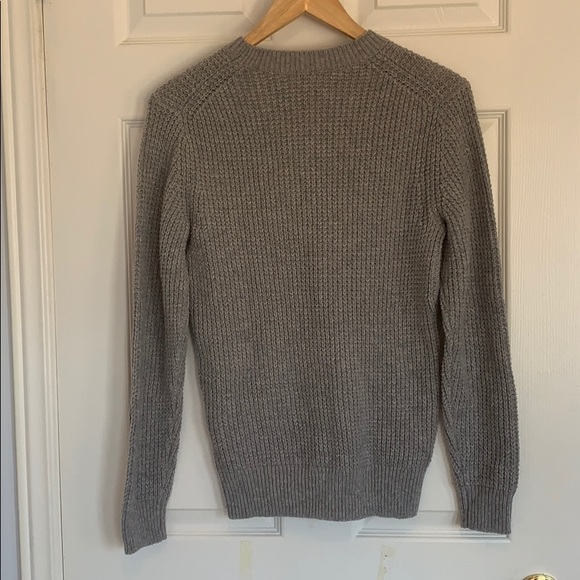 UNIQLO grey fitted sweater - Picture 2 of 3